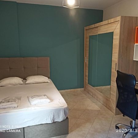 Παιδων στουντιο 3 Αθήνα Εξωτερικό φωτογραφία